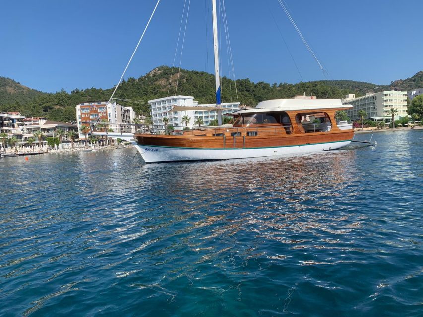 Marmaris: Private Boat Cruise With Lunch - Experience Highlights