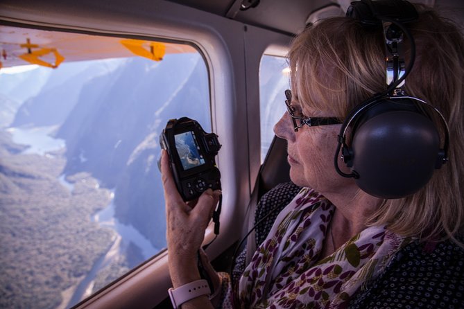 Milford Sound Glacier Flight & Cruise From Wanaka - Customer Reviews