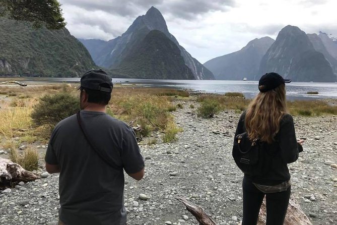 Milford Sound Private Tour With Lunch and Boat Cruise - Pricing and Details