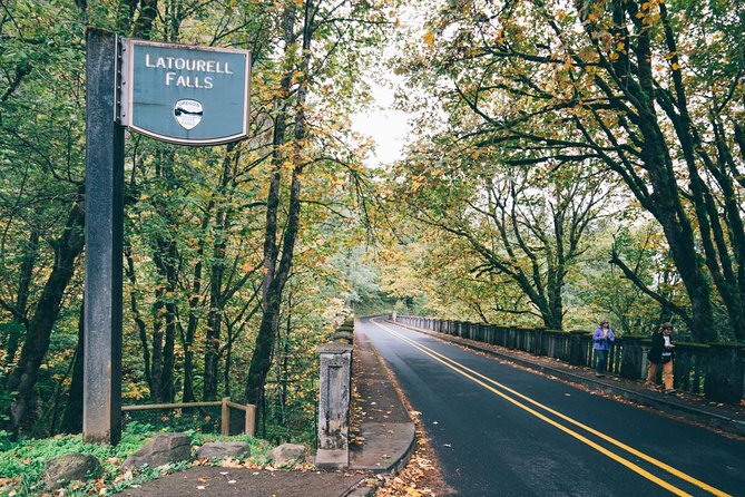 Morning Half-Day Multnomah Falls and Columbia River Gorge Waterfalls Tour From Portland - Traveler Experience and Itinerary