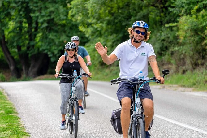 Morning Monastery E-bike Tour - Group Size Limit