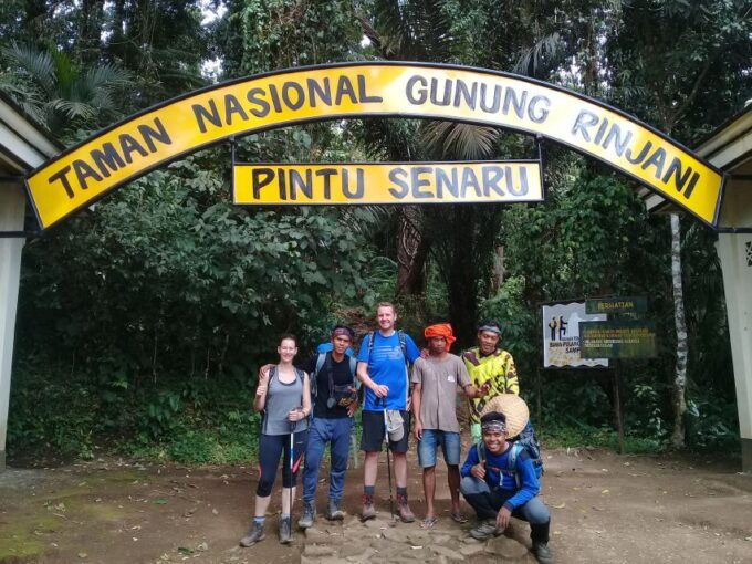 Mount Rinjani 2-Day Trek to Senaru Crater Rim - Full Description