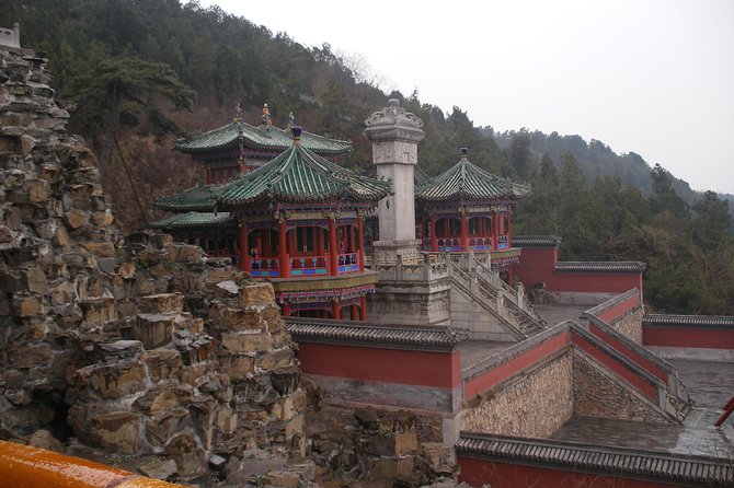 Mutianyu Great Wall and Summer Palace Private Tour With Acrobatic Show Option - Itinerary Highlights