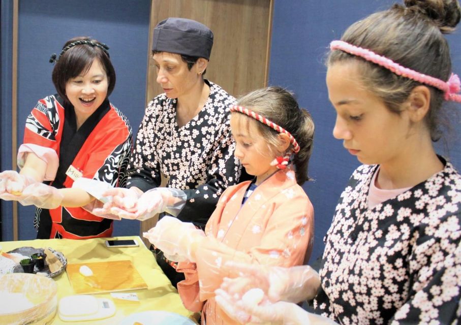 Nara: Cooking Class, Learning How to Make Authentic Sushi - Instructor and Language Support