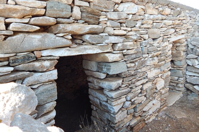 Naxos: Inland Hike-Villages, Kouroi Statues, Apano Kastro - Ascend to Apano Kastro