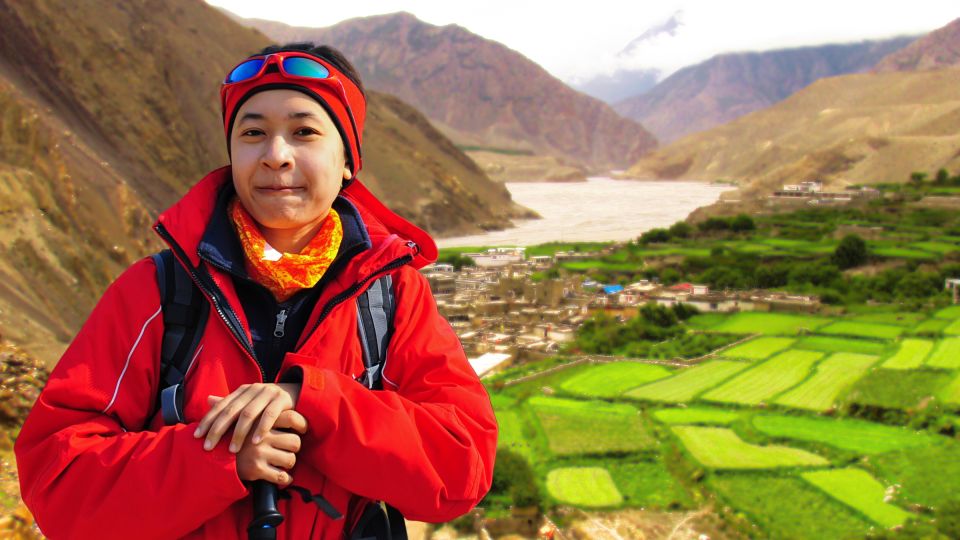 Nepal: Annapurna Circuit Trek 15 Days - Trek Details and Accommodations