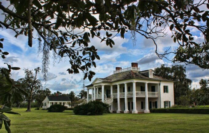 New Orleans: Destrehan Plantation, Houmas House & Lunch - Logistics and Booking Information