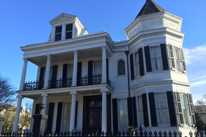 New Orleans Garden District Architecture Tour - Meeting Point Details