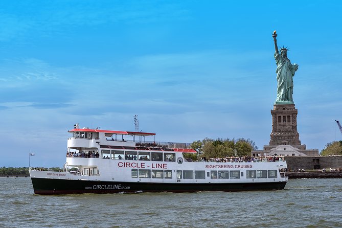 New York City Landmarks Circle Line Cruise - Highlights of the Cruise Atmosphere