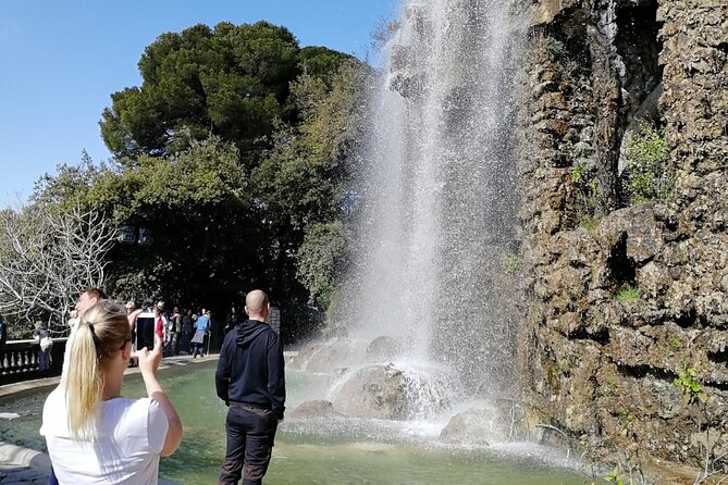 Nice Small-Group Old Town & Castle Hill Cultural Walking Tour With a Local Guide - Traveler Photos Access