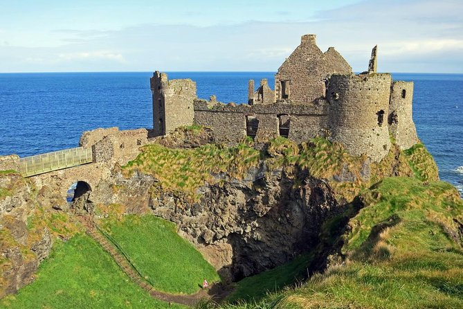 Northern Ireland Highlights Day Trip Including Giants Causeway From Dublin - Marvel at the Giants Causeway