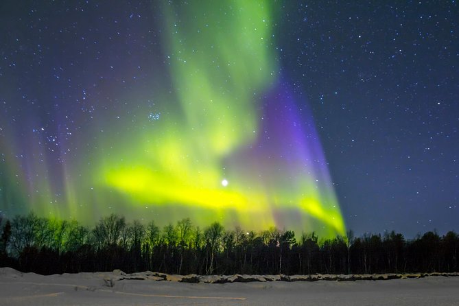Northern Lights and Chena Hot Springs Tour From Fairbanks - Facility Features