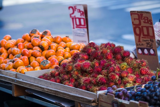 NYC: The Story Of Lower East Sides Food Culture - Iconic Dishes and Delicacies