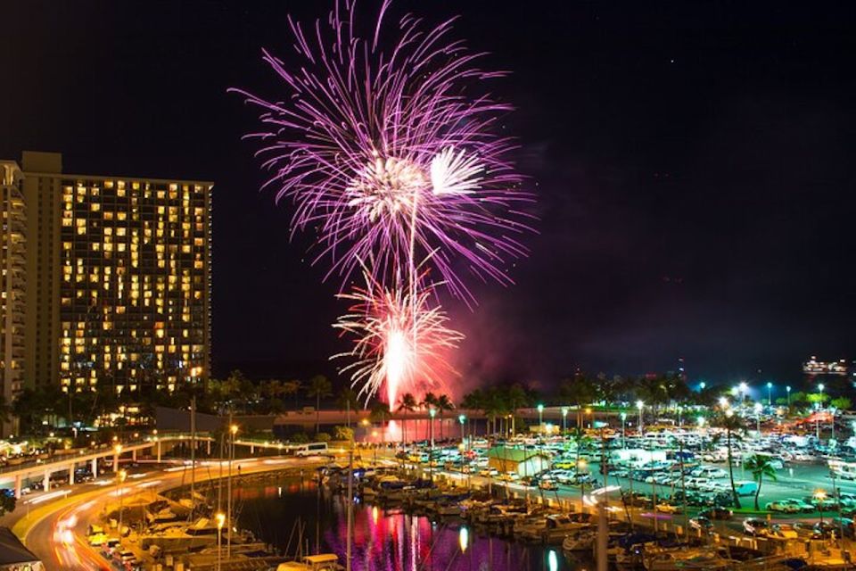 Oahu: Waikiki Fireworks Sail - Location Information