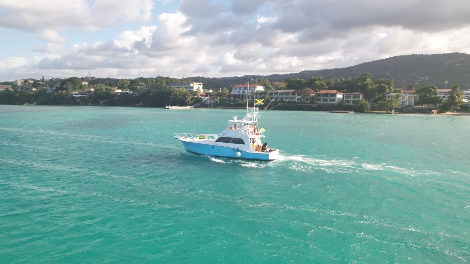 Ocho Rios Yacht Charter - 4Hour Cruise With Refreshments - Reservation Details