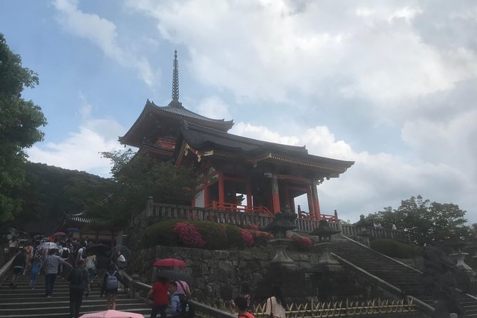One Day Landing Type Sightseeing Around Kyotos Two Major Tourist Destinations "Fushimi Inari Taisha" - Exploring the Torii Gates Path