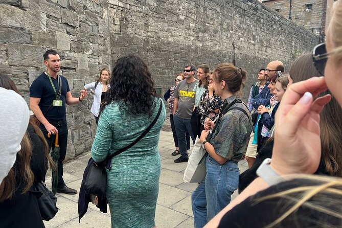 Original Dublin Walking Tour: Highlights & Hidden Gems - Meet the Local Tour Guides