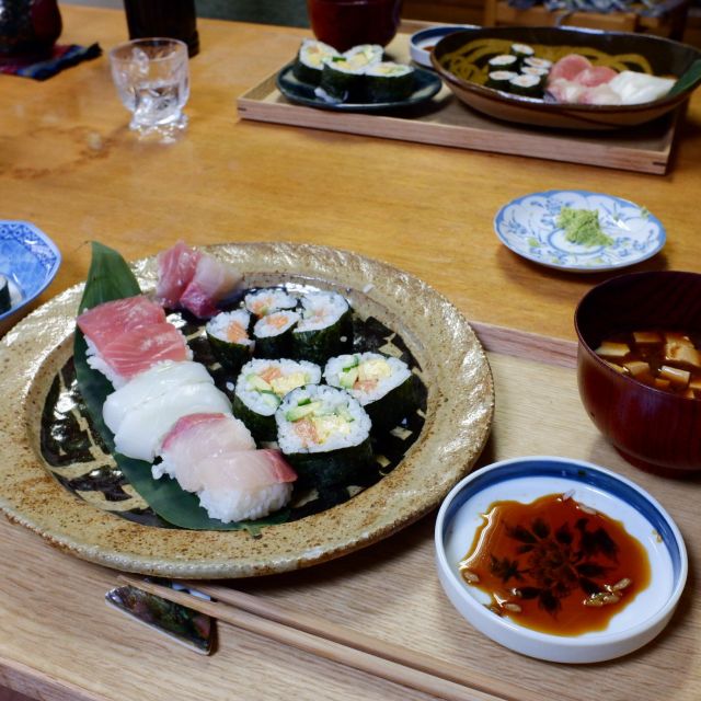 Osaka : Mastering Sushi - Fresh Ingredients and Seasonings