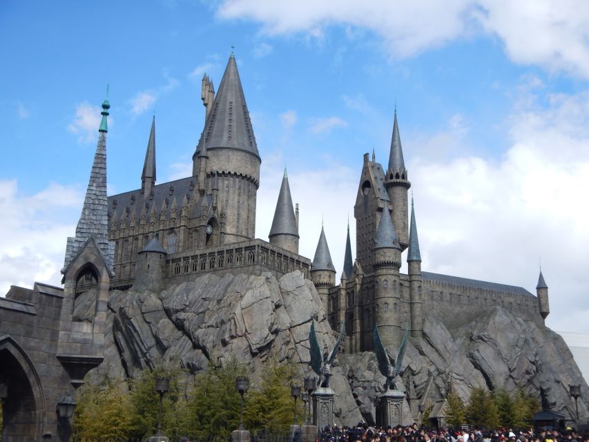 Osaka: Universal Studios Japan Entry Pass & Private Transfer - Private Transfer and Group Experience