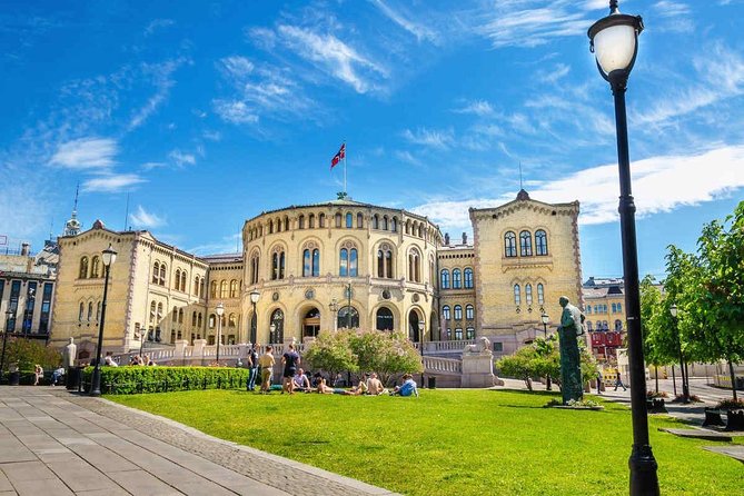 Oslo Highlights With a Visit to the Viking Museum - Landmarks and Buildings Visit