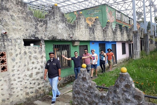 Pablo Escobar and Comuna 13 Small-Group Half-Day Tour - Overall Recommendation for the Tour