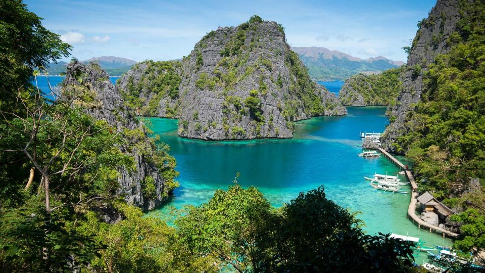 Palawan: Coron Guided Tour With Island Hopping and Lunch - Reviews and Recommendations