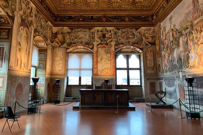 PALAZZO VECCHIO Private Tour in Florence - Meeting Point Details