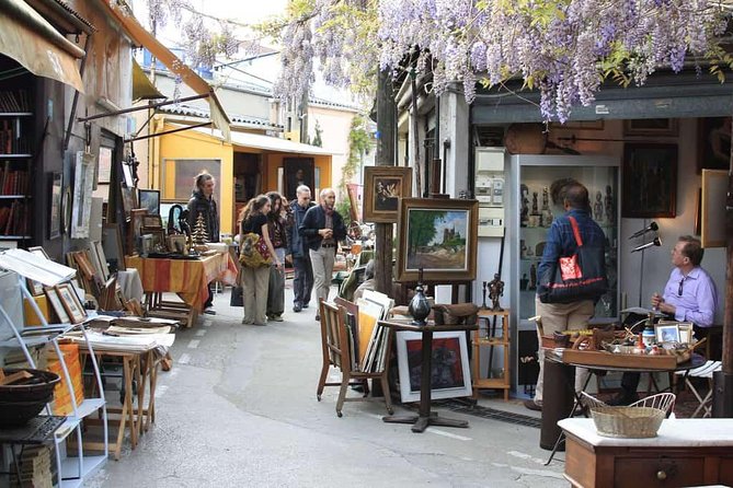 Paris Flea Market Small-Group Guided Tour With Chats and Antiques Dealers - Customer Satisfaction