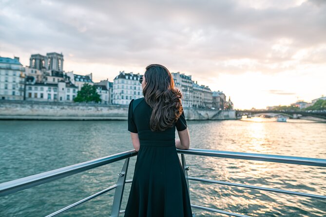 Paris Sightseeing Cruise With Champagne by Bateaux Mouches - Cancellation Policy and Rescheduling