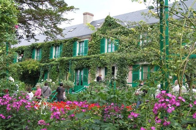 Paris to Giverny Round-Trip Transfer With Skip-The-Line Ticket (Mar ) - Accessibility and Recommendations
