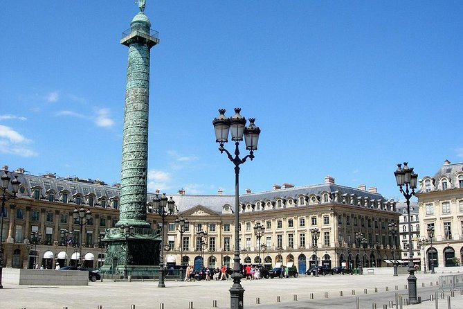 Paris Top Attractions & Hidden Gems Around Your Hotel Private Orientation Tour - Tour Experience