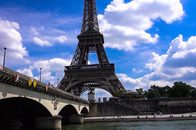 Paris Tour: Eiffel Tower Lunch, Boat Cruise, and Louvre Tour - Questions and Assistance