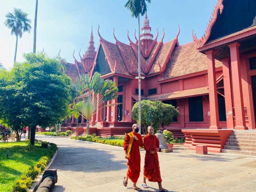 Phnom Penh Full Day Tour Including Sunset Mekong River Boat - Lunch Break