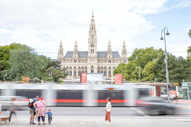 Photo Tour to the Most Beautiful Buildings in the City of Vienna - Equipment and Policies