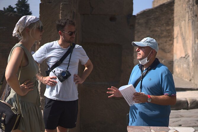 Pompeii Guided Tour & Horse Riding on Vesuvius With Wine Tasting - Customer Feedback