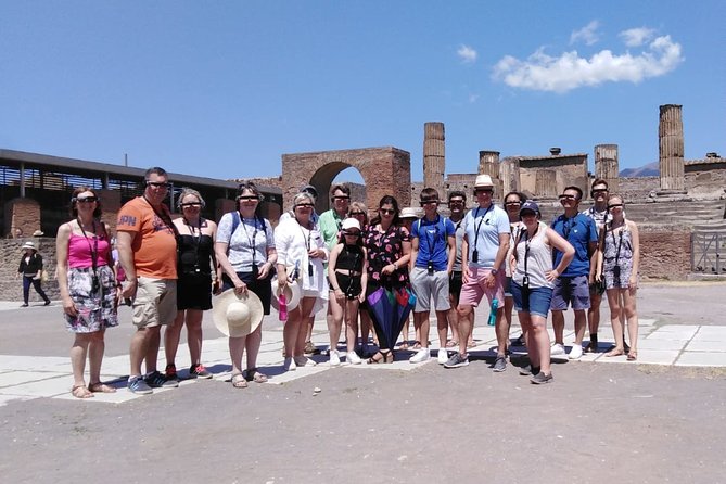 Pompeii: Walking Tour With 3D Glasses and With Entrance Ticket - Additional Booking Information and Logistics