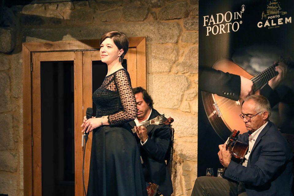 Porto: Cálem Cellar Tour, Fado Show & Wine Tasting - Booking Information