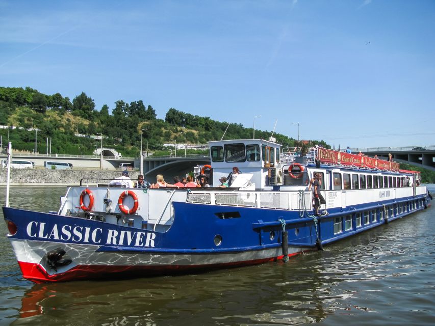 Prague: Panoramic Vltava River Cruise - Inclusions