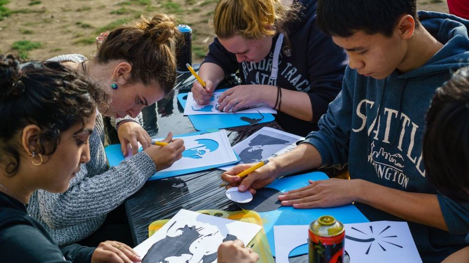 Prague: Private Street Art Workshop For School Groups - Booking Information