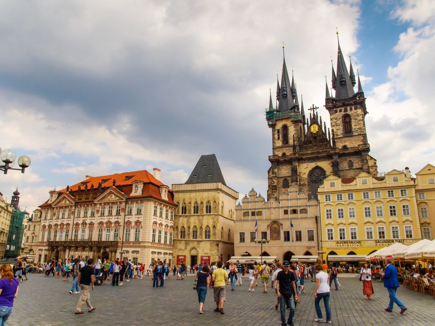 Prague: Walking Tour & Virtual Reality Experience - Participant Information
