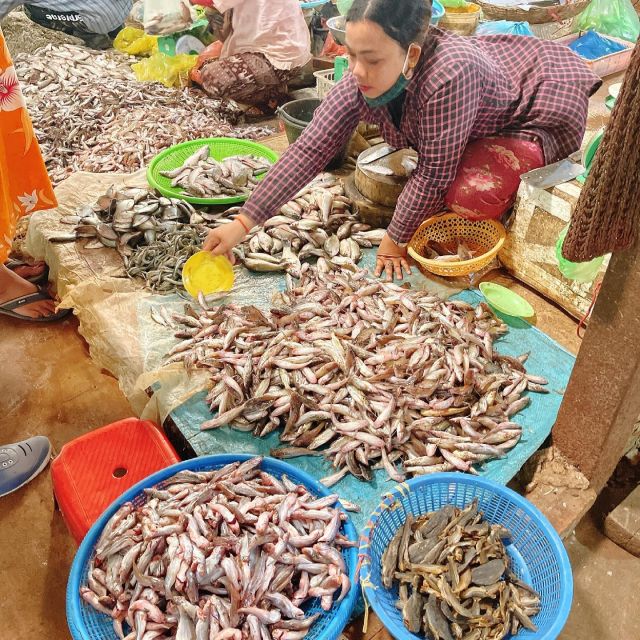 Private Authentic Khmer Cooking Class& Floating Village Tour - Highlights