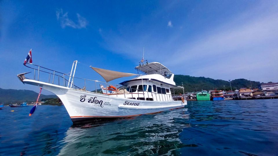 Private Charter Boat Around Koh Tao & Koh Nangyuan - Attire and Restrictions