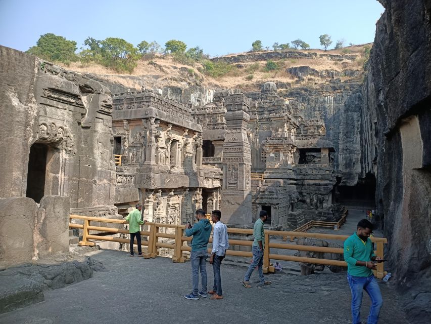 Private Day Tour of Ajanta & Ellora Caves With All Inclusion - Ajanta Caves
