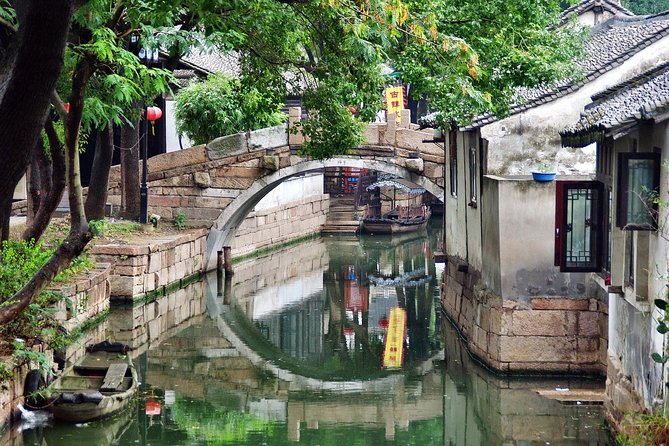 Private Day Tour to Suzhou and Water Town Zhouzhuang From Shanghai - Logistics for Pickup and Drop-off