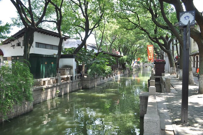 Private Flexible Suzhou City Tour With Tongli or Zhouzhuang Water Town Options - Exclusive Guide and Transportation