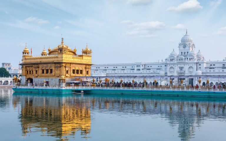 Private Full-Day Amritsar Tour With Beating Retreat Ceremony