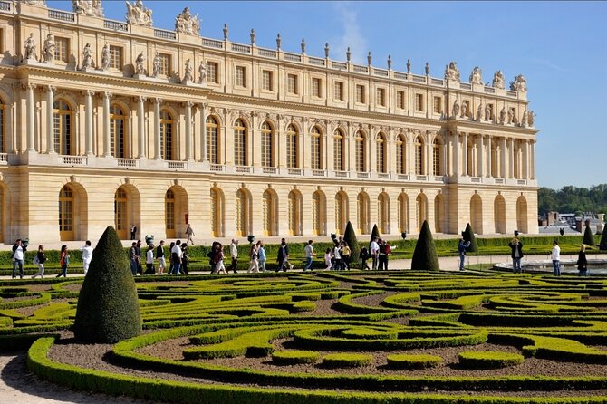 Private Full Day Paris Trip Including Louvre and Versailles With Pickup - Transportation Arrangements