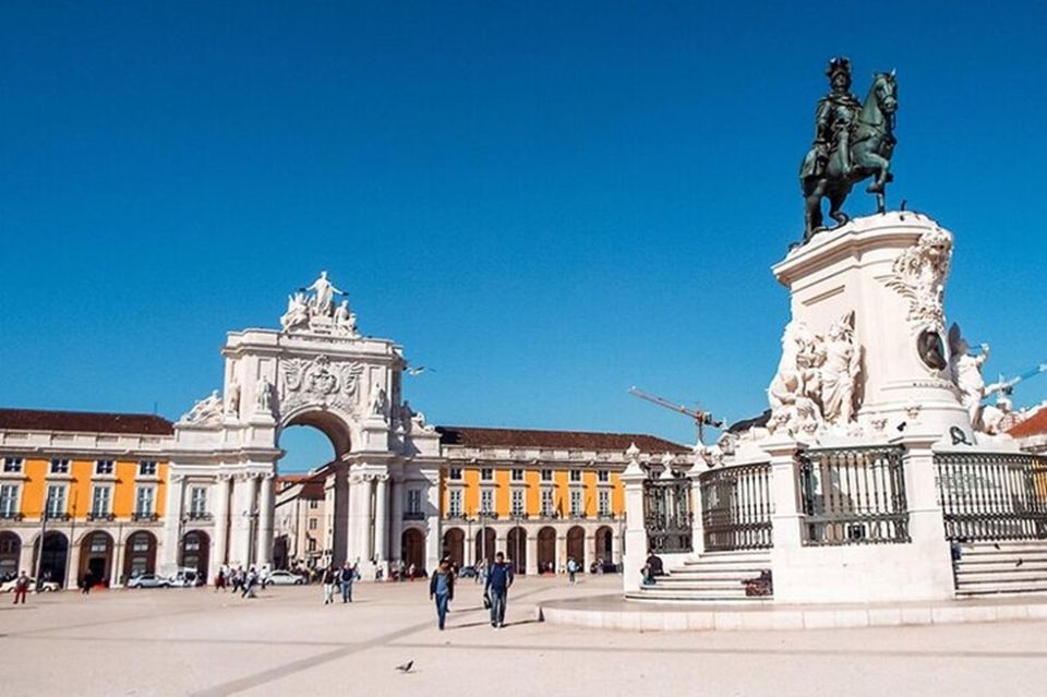 Private Full-Day Tour to Lisboa - Check Availability and Itinerary Changes