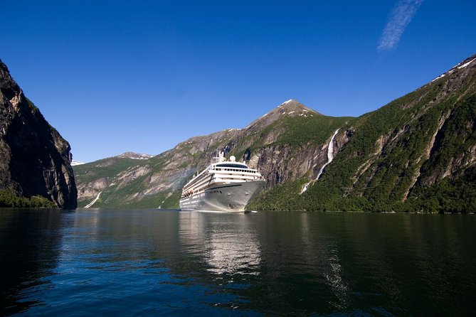 Private Full Day Trip To Geirangerfjord From Ålesund - Weather and Refunds