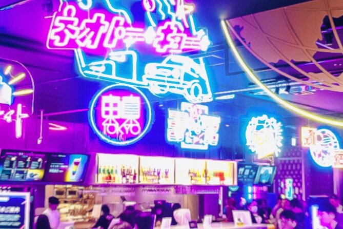 Private Guided Bar Hopping With Food and Drink Tour in Shinjuku - Meeting Point and Time